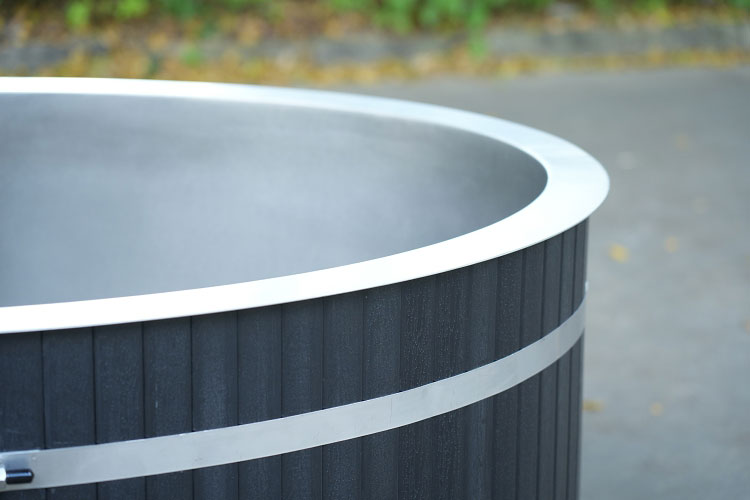 Oval Cold Plunge with Stainless-Steel Tub